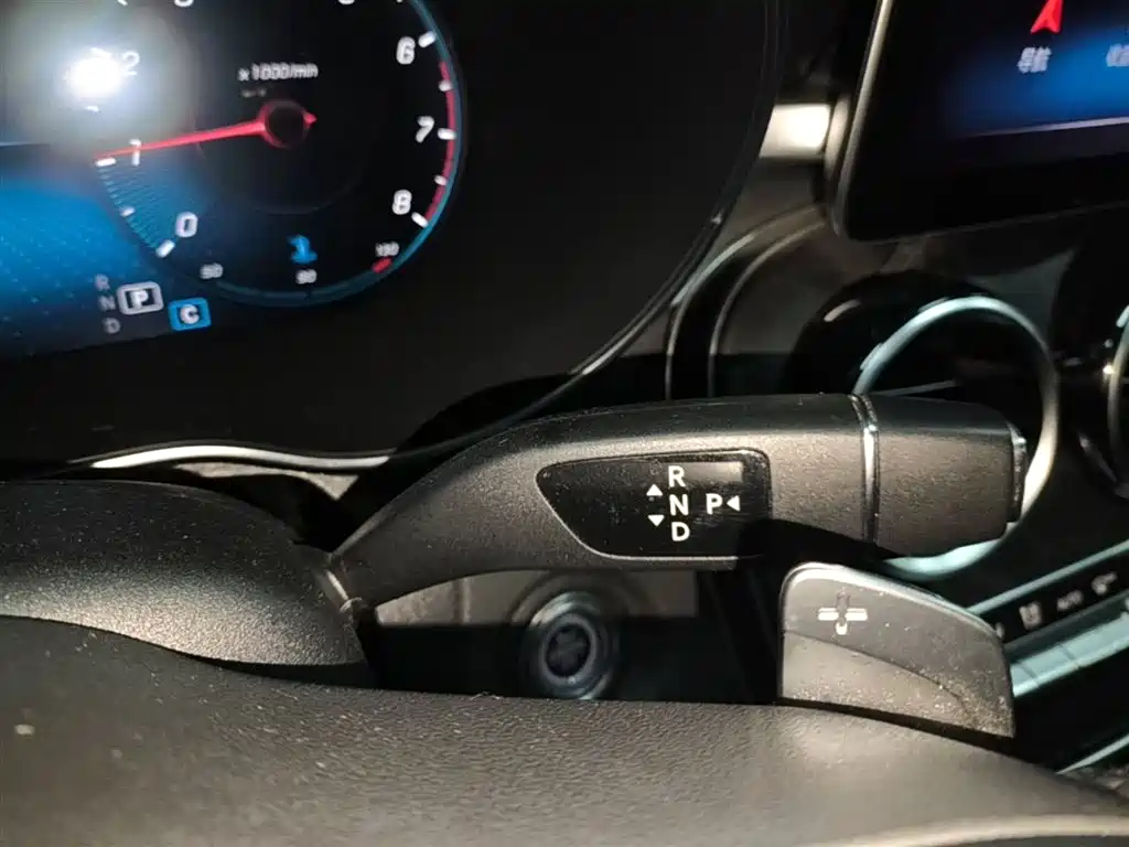 Mercedes-Benz C-Class 2020 — фото 14