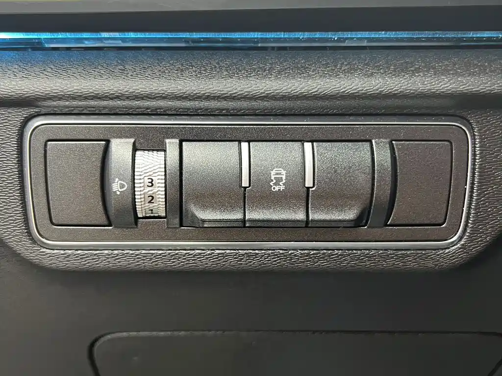 Jetour X70 PLUS 2022 — фото 15