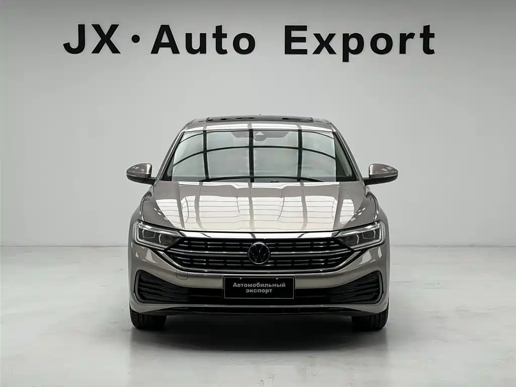 Volkswagen Sagitar 2022