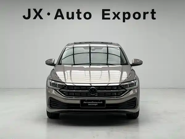 Volkswagen Sagitar 2022