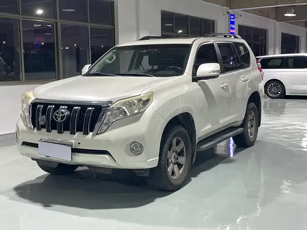 Toyota Prado 2016