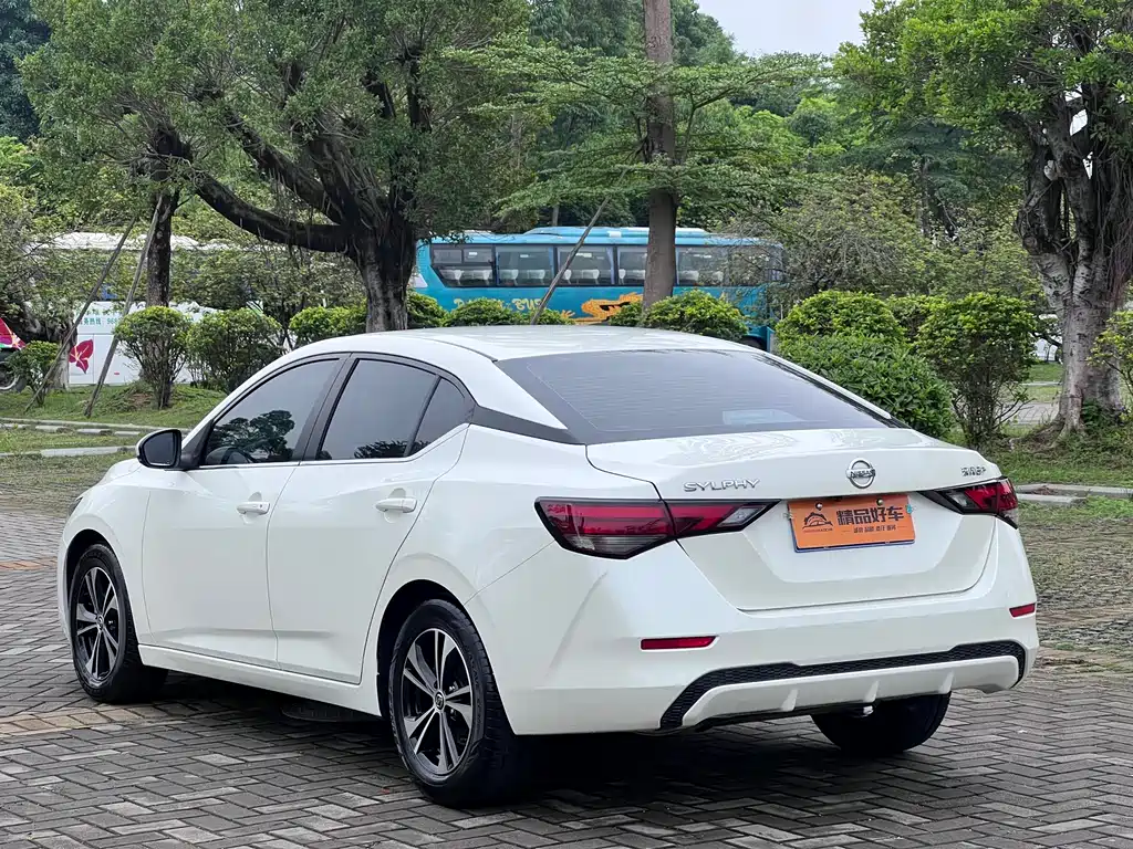 Nissan Sylphy 2023 — фото 13