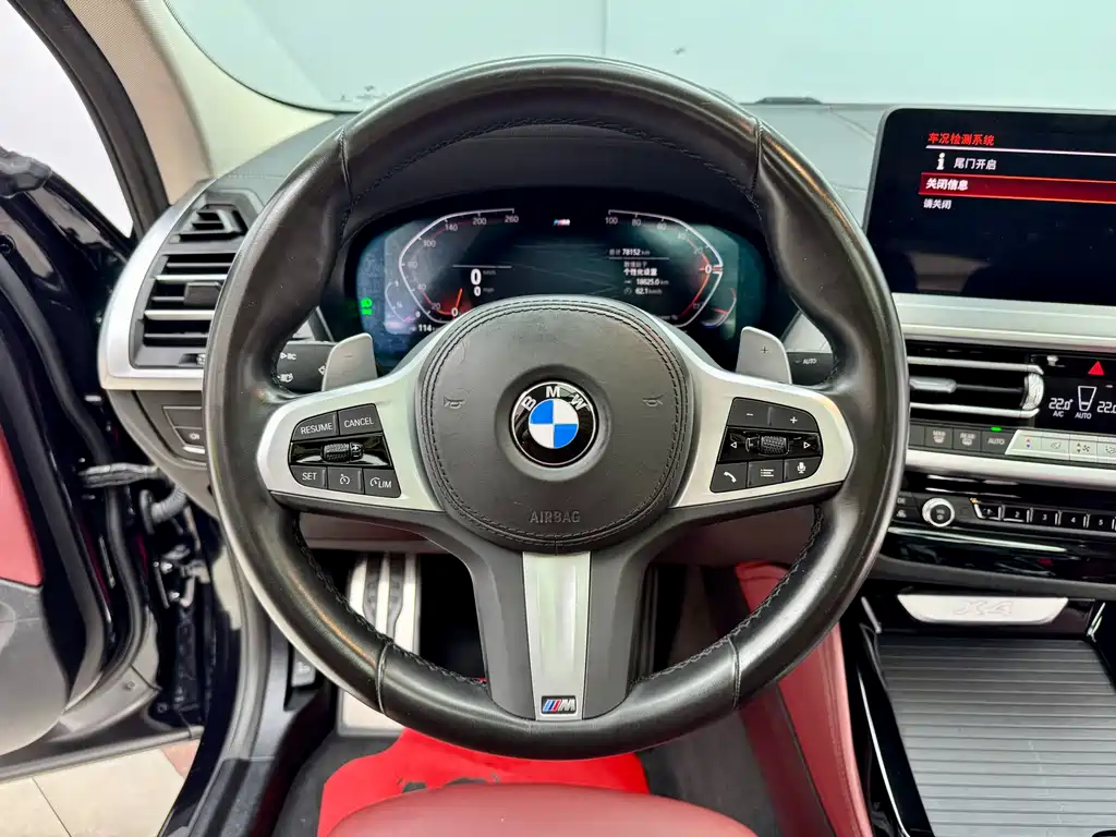 BMW X4 2022 — фото 17