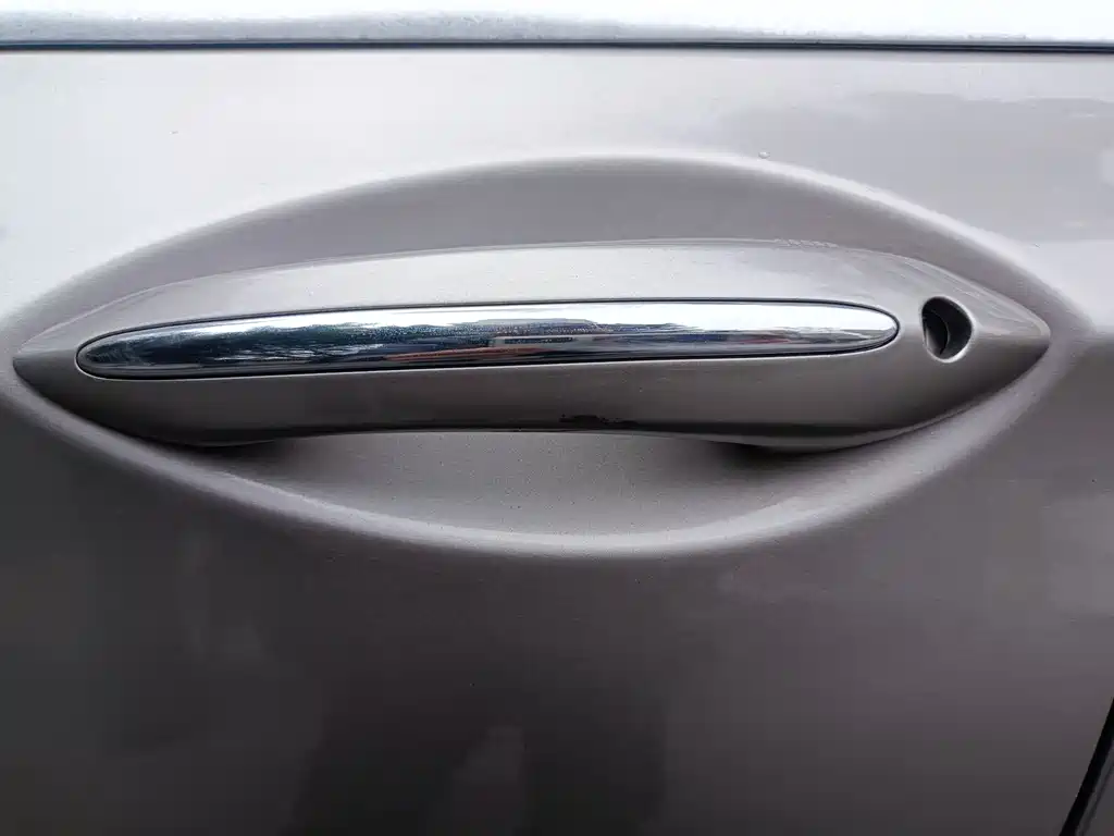 BMW 7 Series 2012 — фото 15
