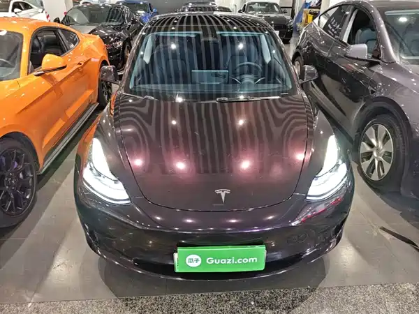 Tesla Model 3 2023