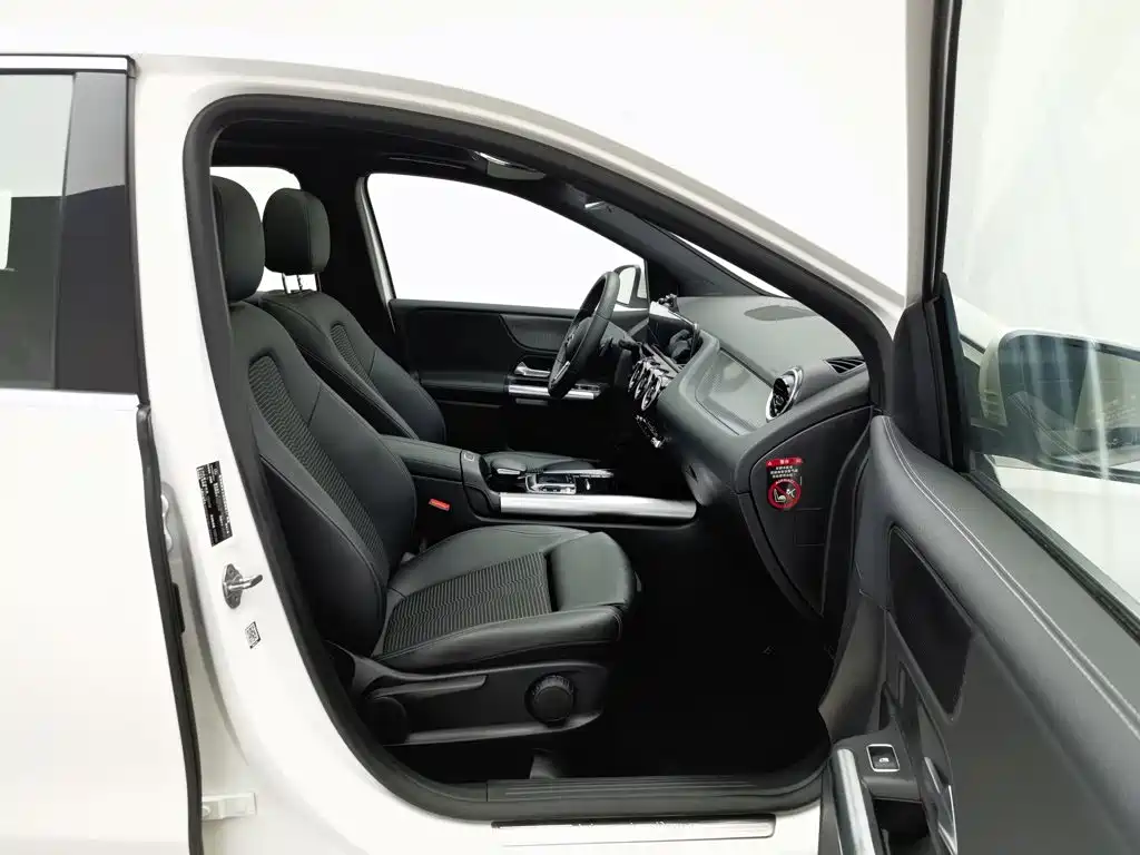 Mercedes-Benz B-Class 2020 — фото 23