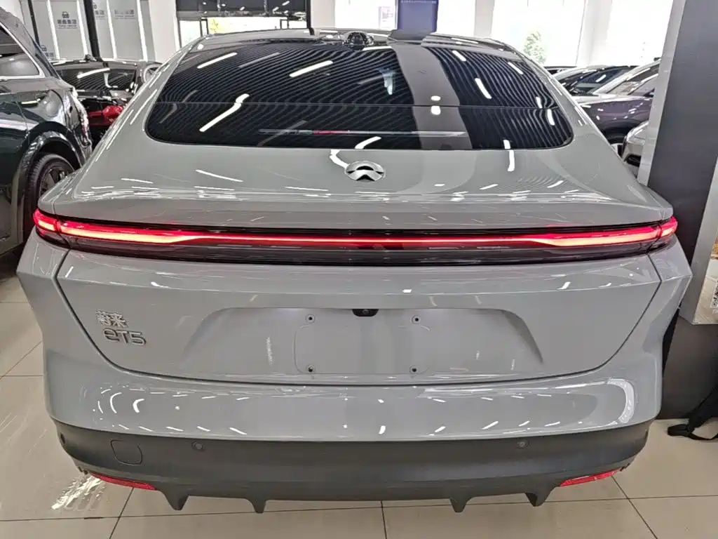 NIO ET5 2024