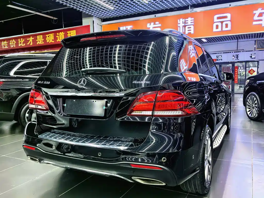 Mercedes-Benz GLE 2018 — фото 3