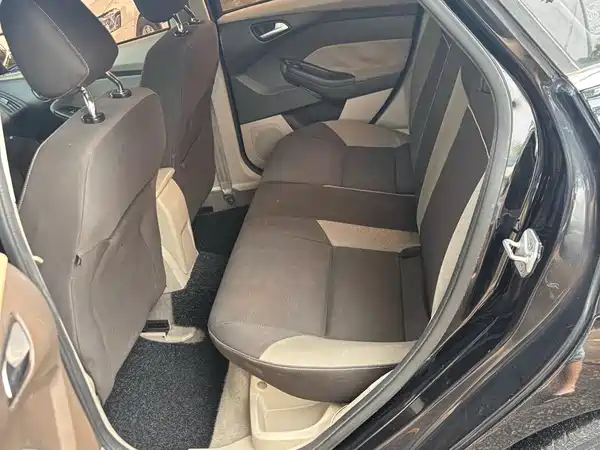 Ford Focus 2012
