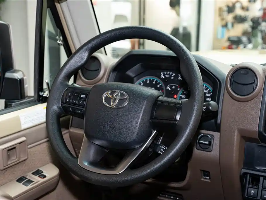 Toyota Land Cruiser 2025 — фото 14