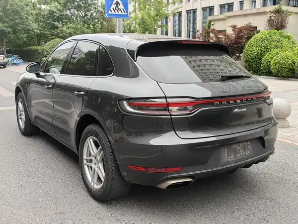 Porsche Macan 2020