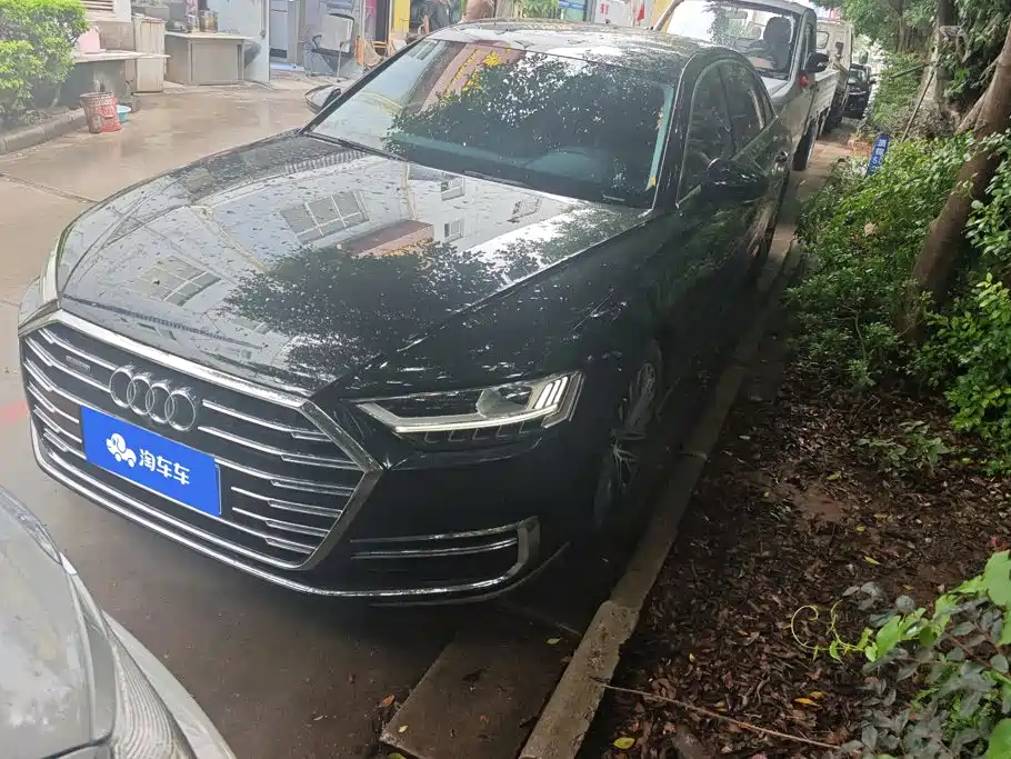 Audi A8 2021