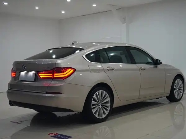 BMW 5 Series GT 2014