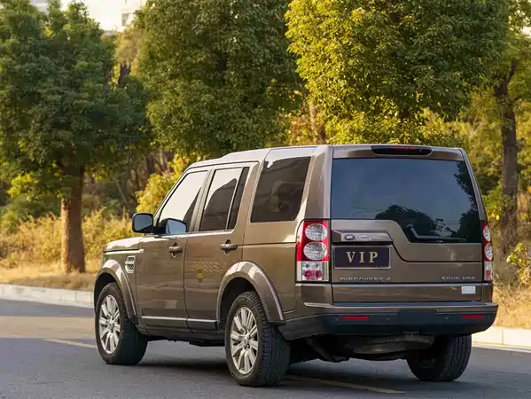 Land Rover Discovery 2012