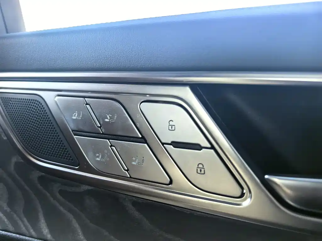 Audi A7L 2026 — фото 3