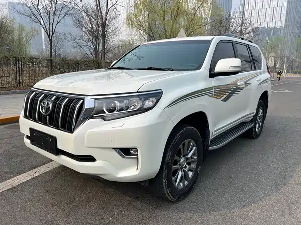 Toyota Prado 2018