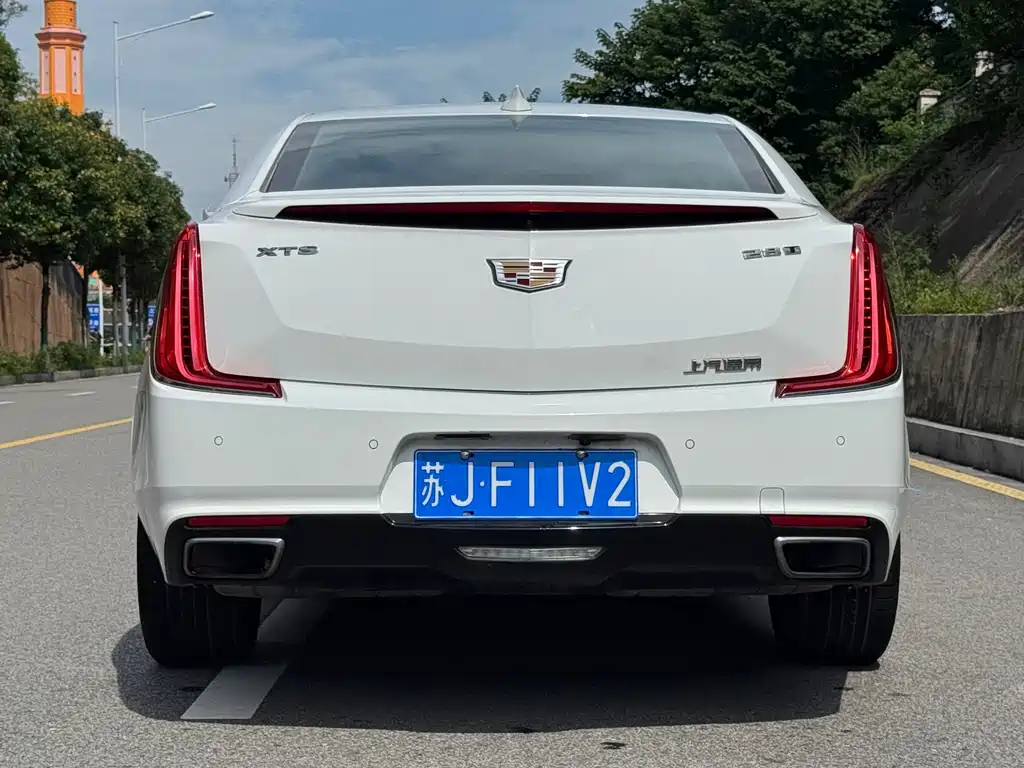 Cadillac XTS 2019 — фото 5