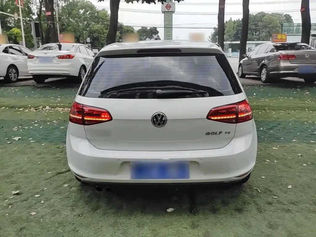 Volkswagen Golf 2015