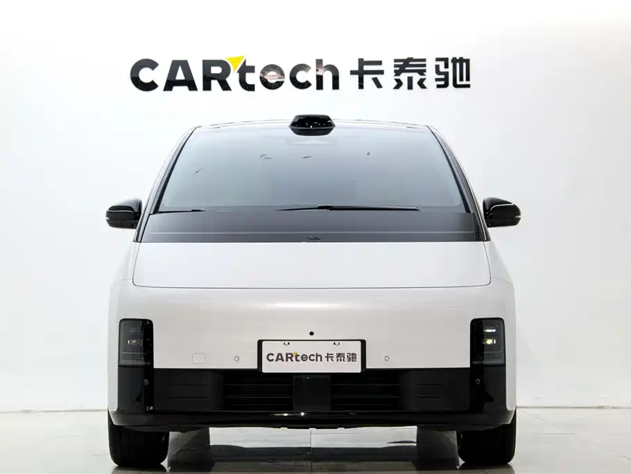 Li Auto Li MEGA 2025