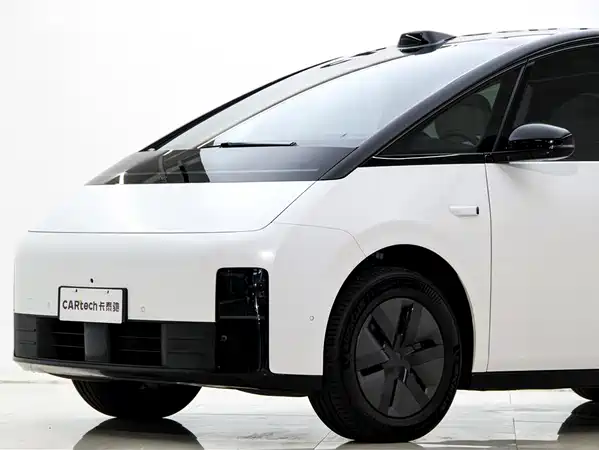 Li Auto MEGA 2025