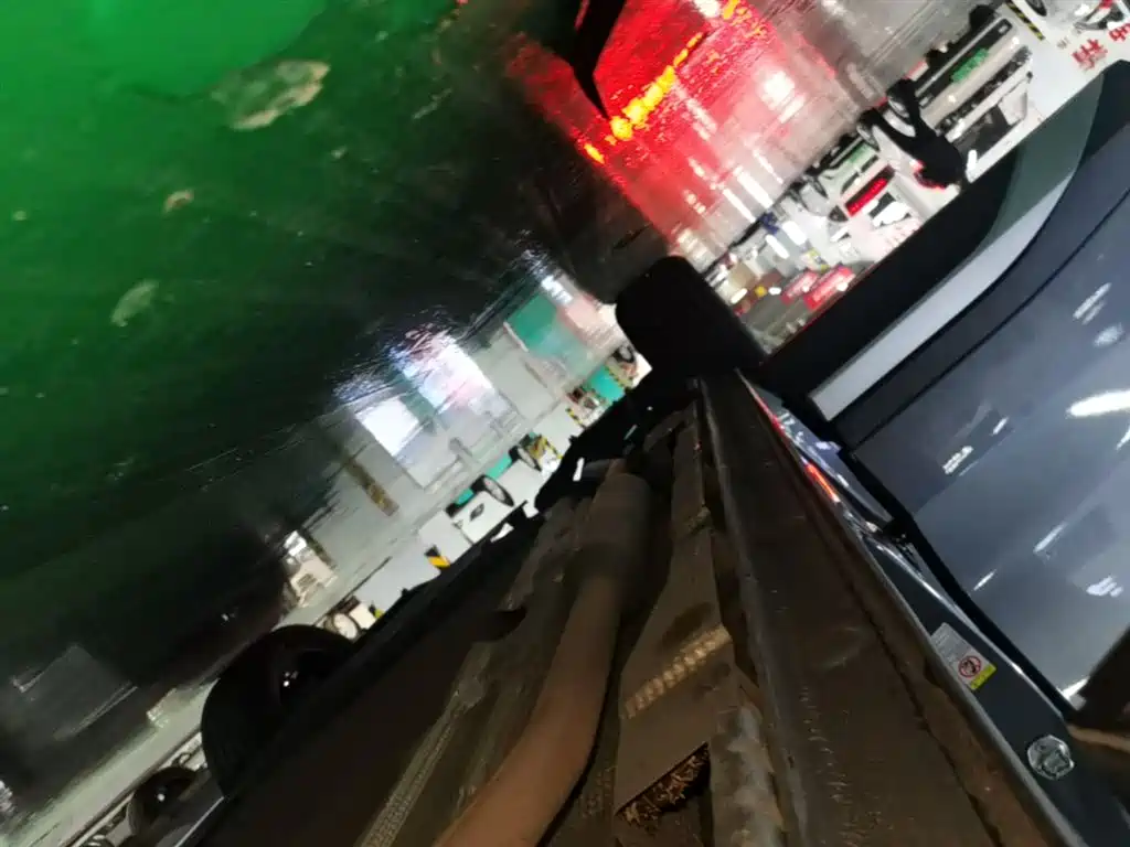 BYD L DM-i 2025 — фото 21