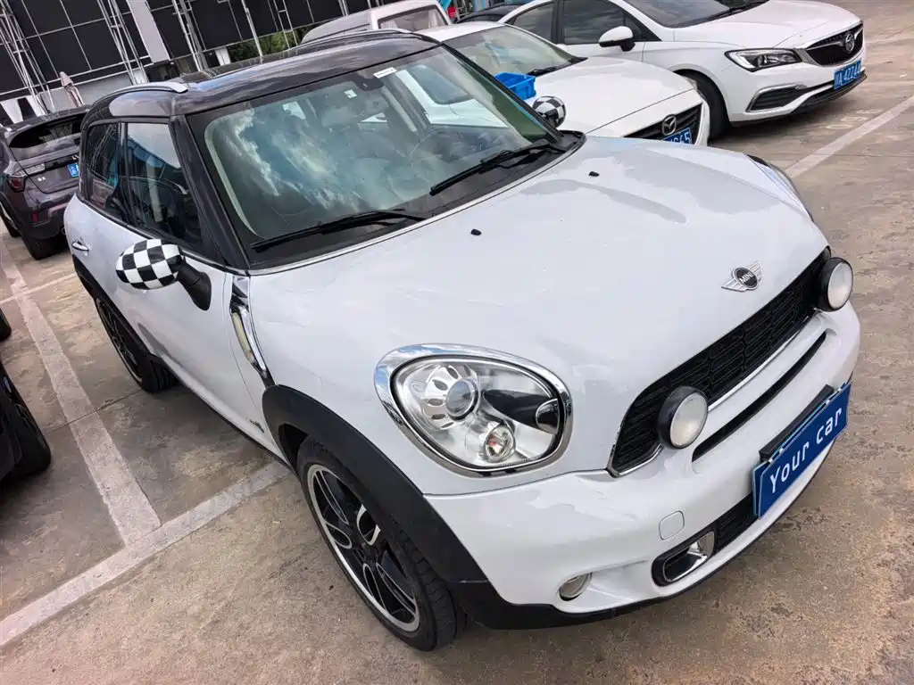 MINI Countryman 2012