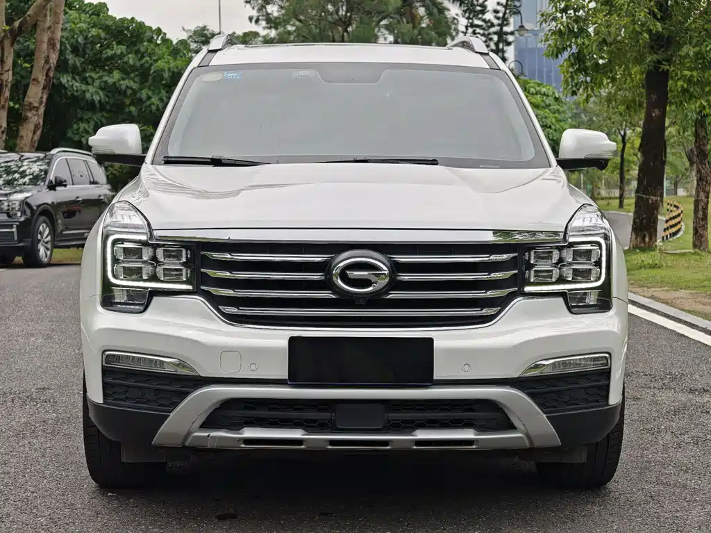 GAC Motor Trumpchi GS8 2019 — фото 3