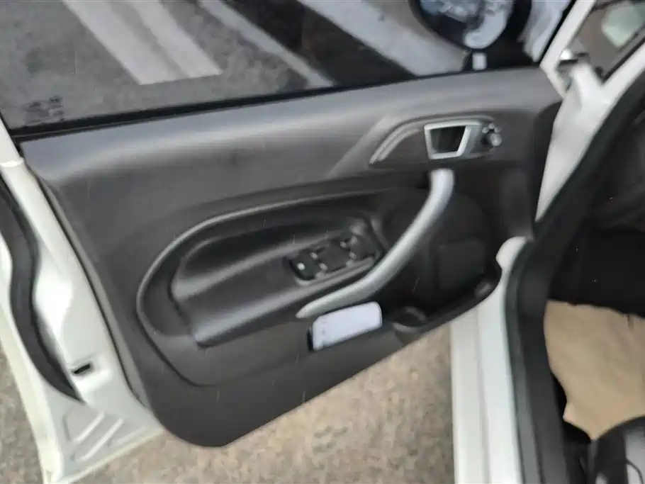 Ford Fiesta 2015