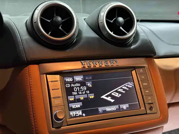 Ferrari California T 2013