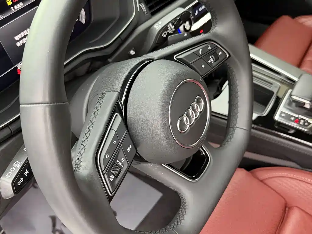 Audi A4L 2023 — фото 28