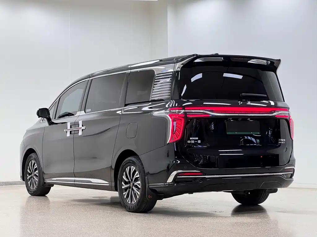 Hongqi HQ9 PHEV 2024