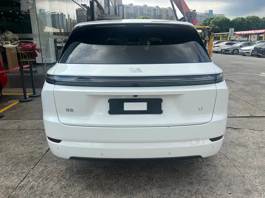 Li Auto Li L7 2026