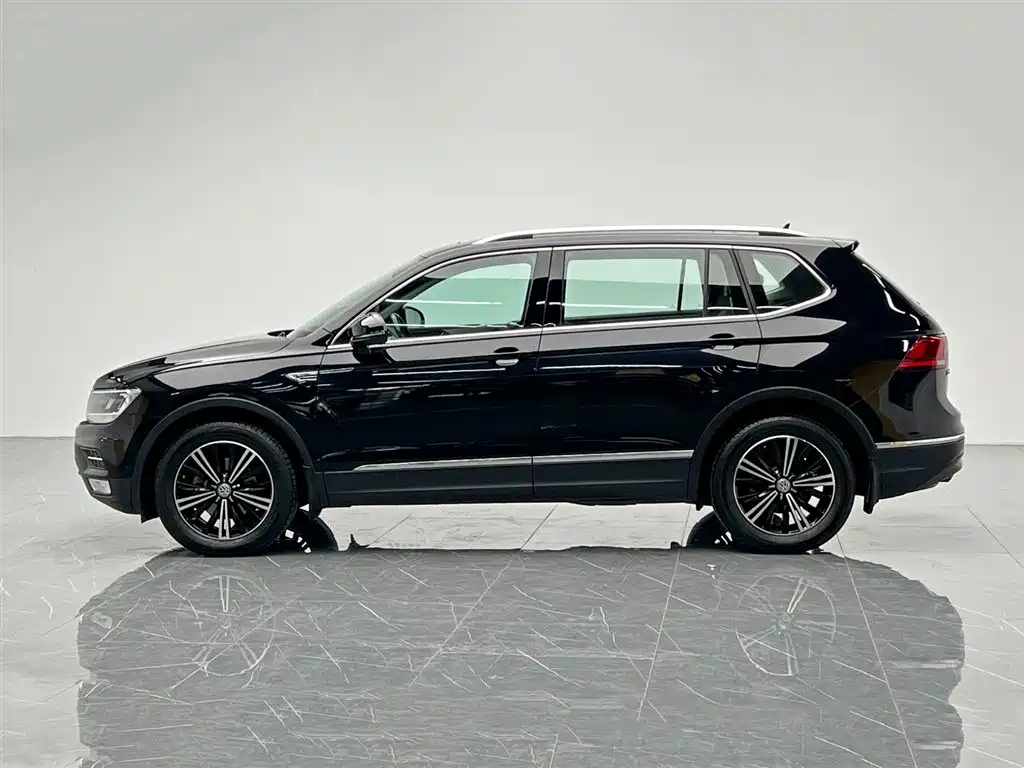 Volkswagen Tiguan L 2020