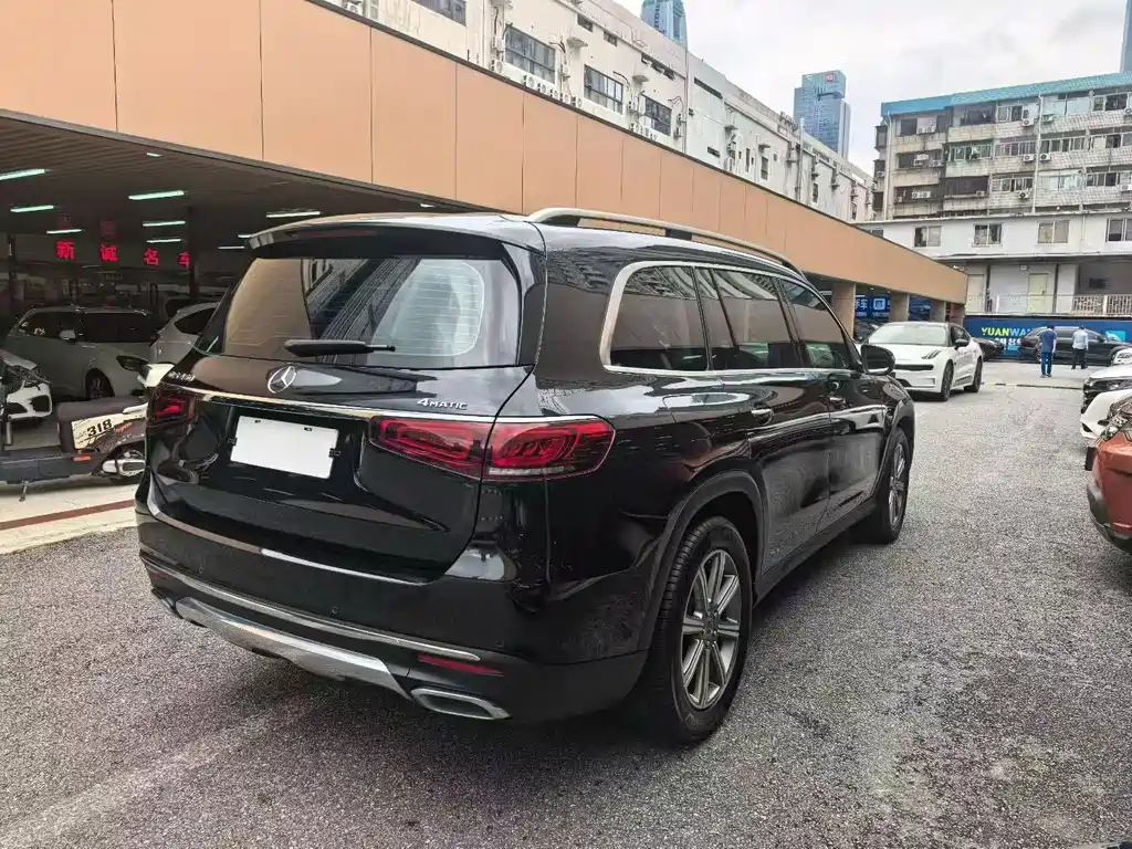 Mercedes-Benz GLS 2020