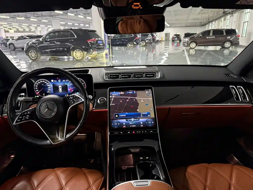 Mercedes-Benz Maybach S-Class 2023