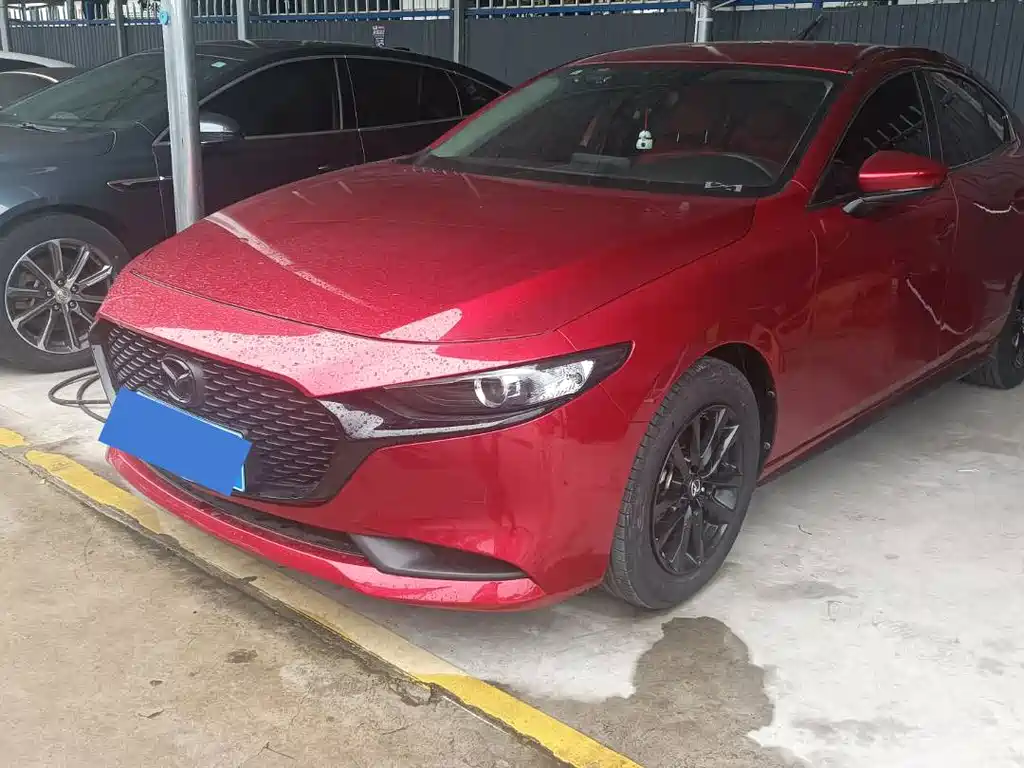 Mazda 3 Axela 2021