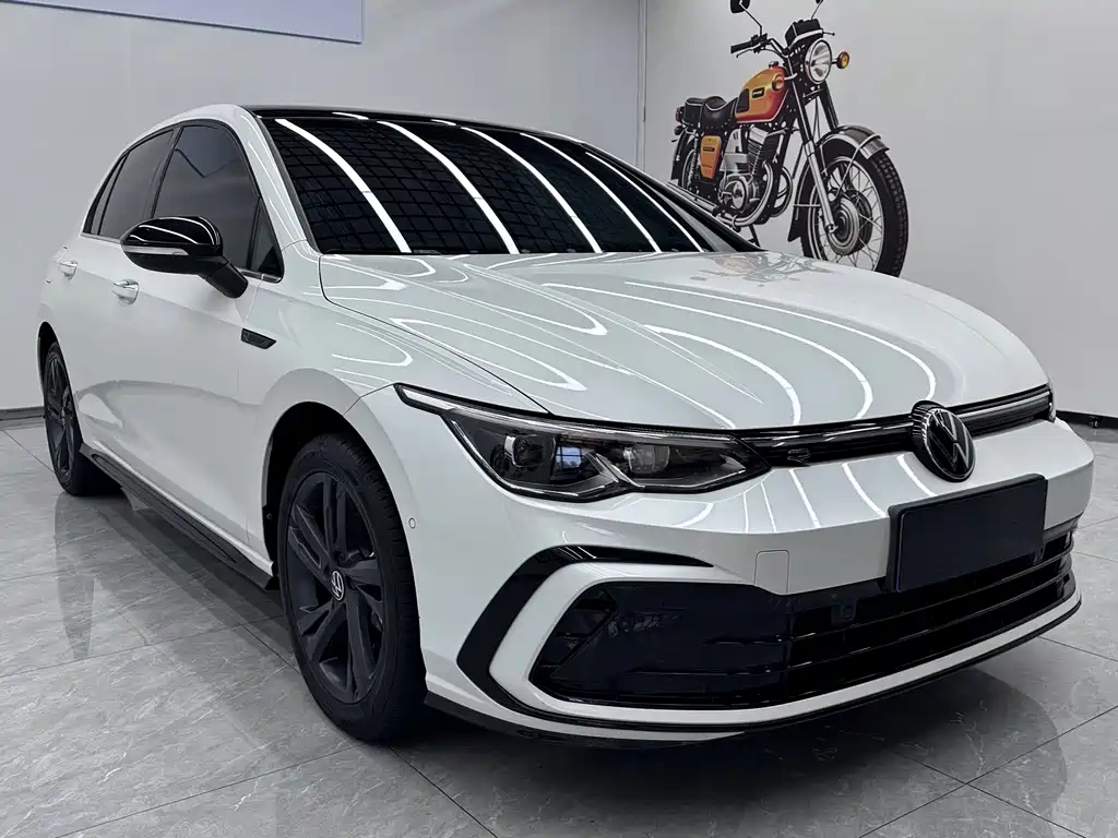 Volkswagen Golf 2023