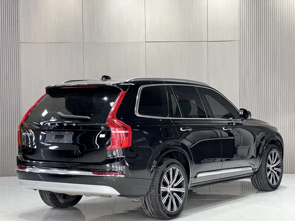 Volvo XC90 PHEV 2021 — фото 13