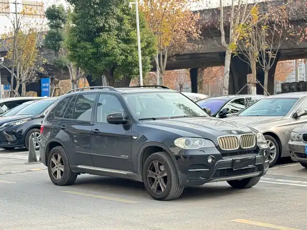 BMW X5 2011