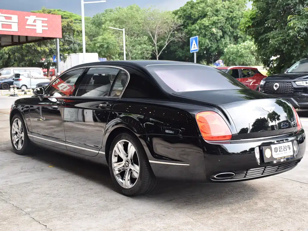 Bentley Flying Spur 2008 — фото 16