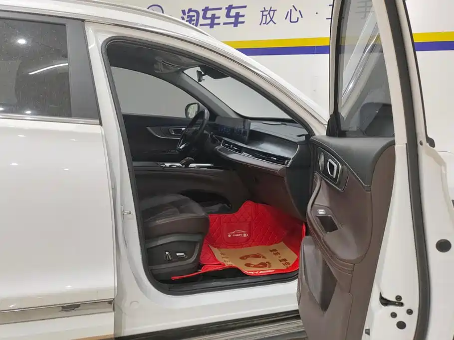 Chery Tiggo 8 PRO 2023 — фото 8