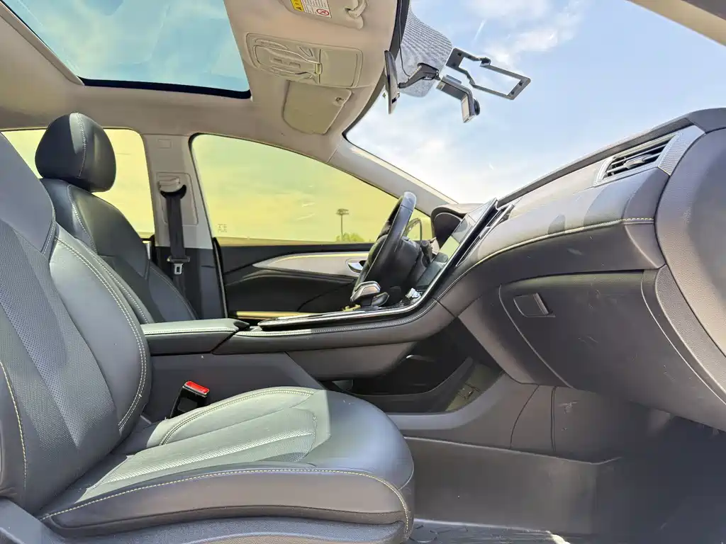 Roewe i6 MAX 2022 — фото 14
