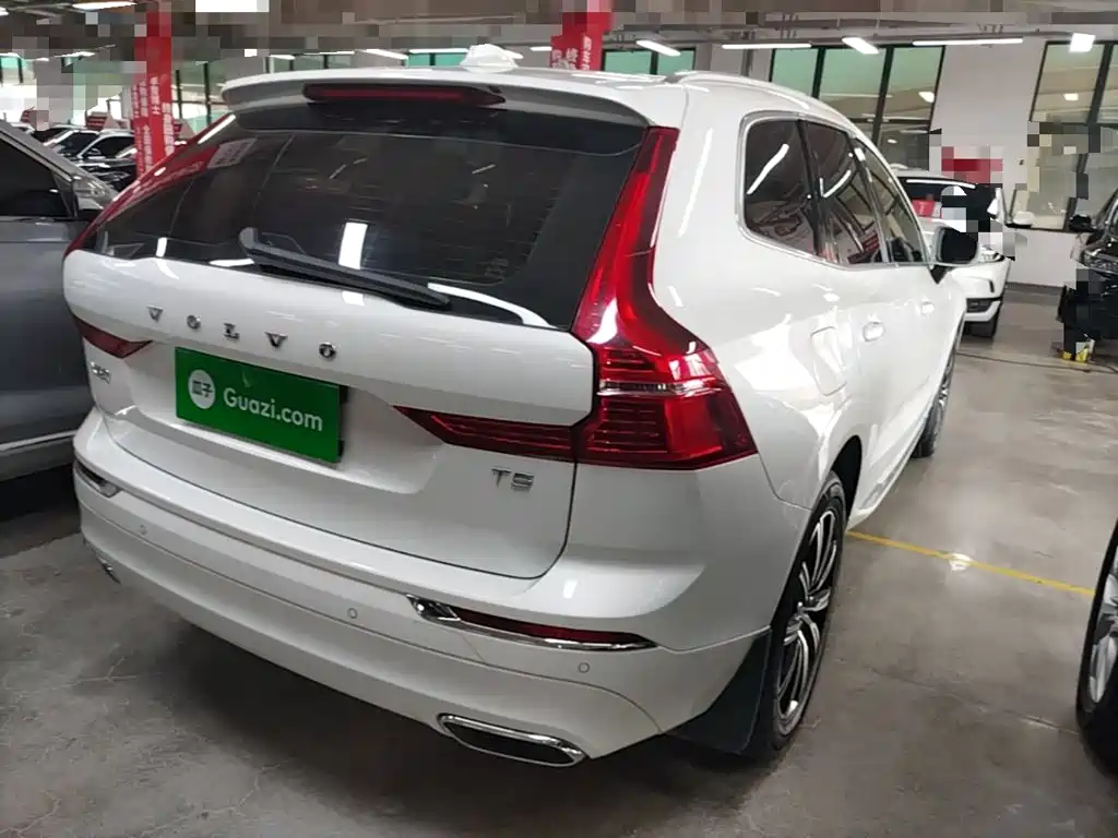 Volvo XC60 2021