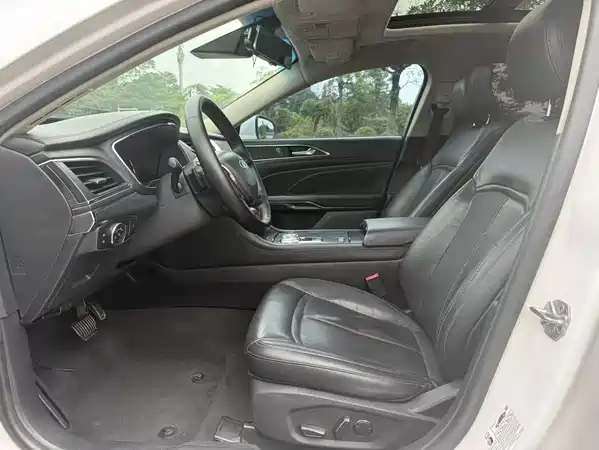 Ford Taurus 2015