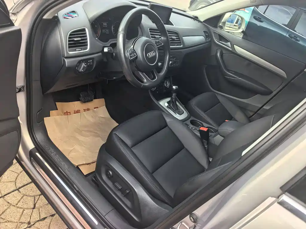 Audi Q3 2015