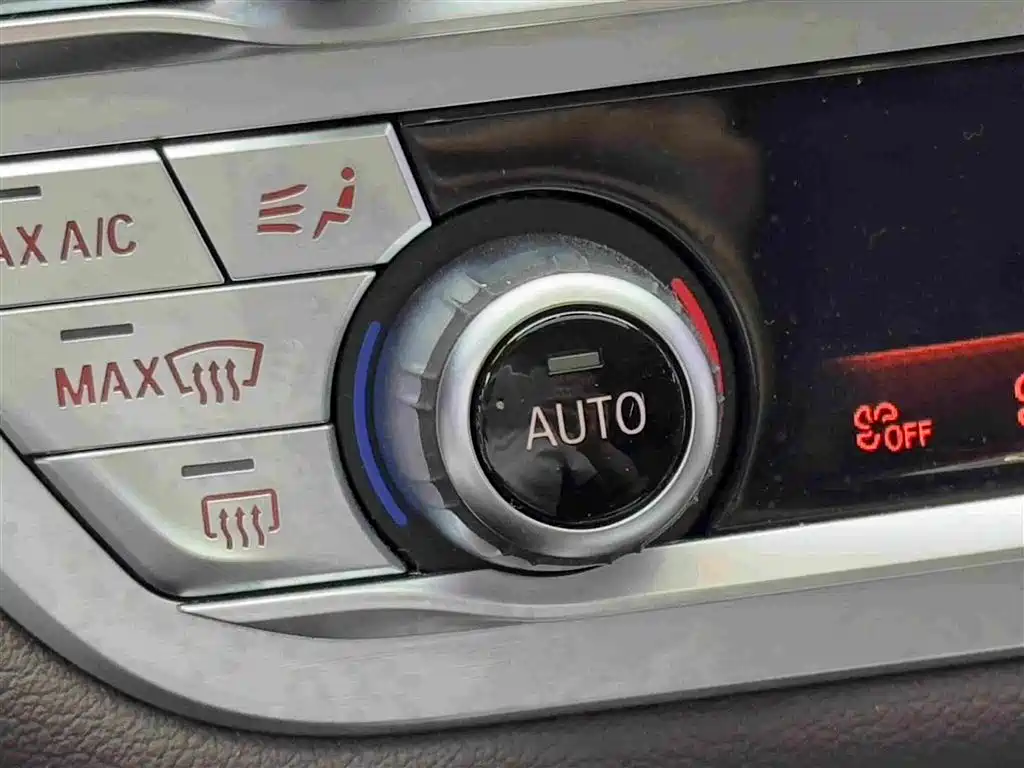 BMW 7 Series 2022 — фото 19