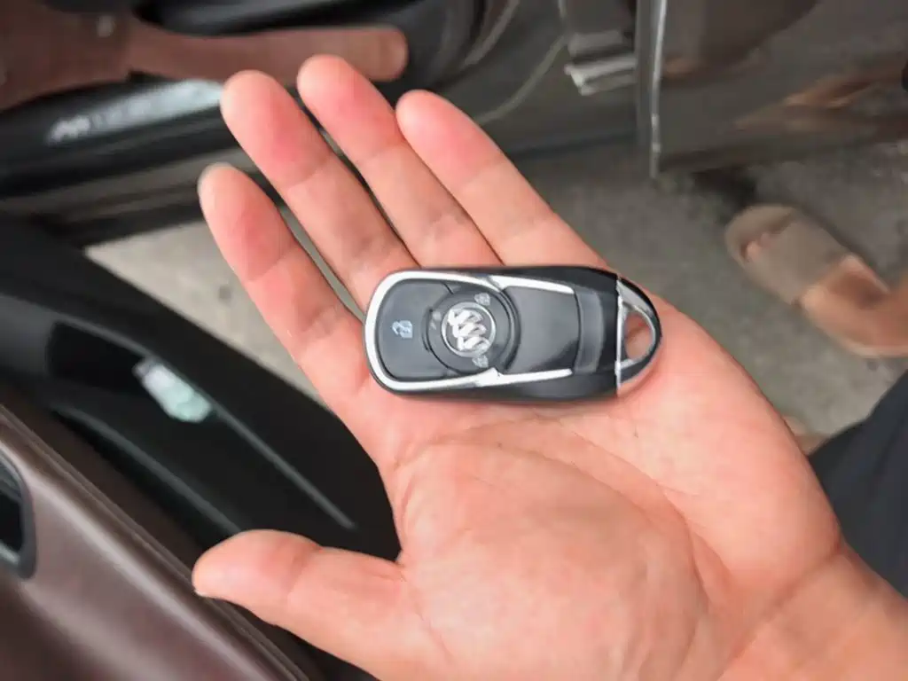 Buick Envision Plus 2015 — фото 9