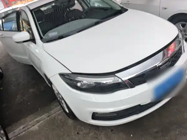 Qoros 3 2018
