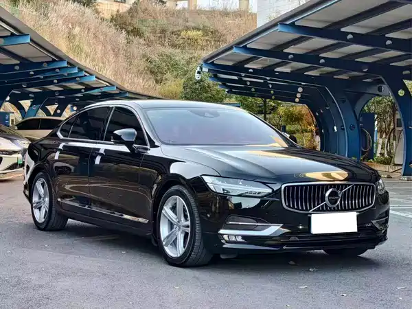 Volvo S90 2018