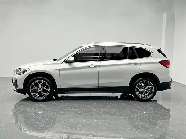 BMW X1 2021